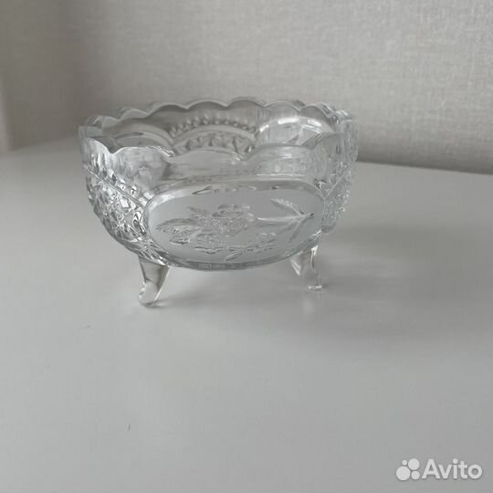 Конфетница хрустальная