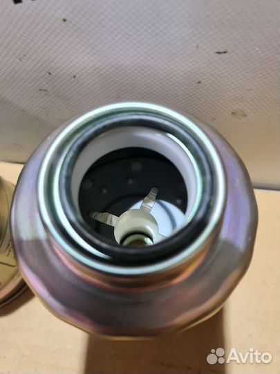 Топливный фильтр Toyota 23303-64010