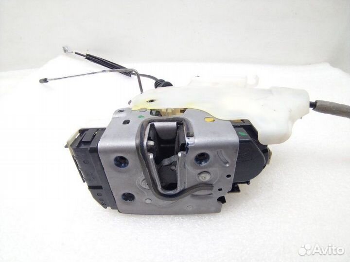 Замок двери передний левый Mercedes-Benz Cls-Class