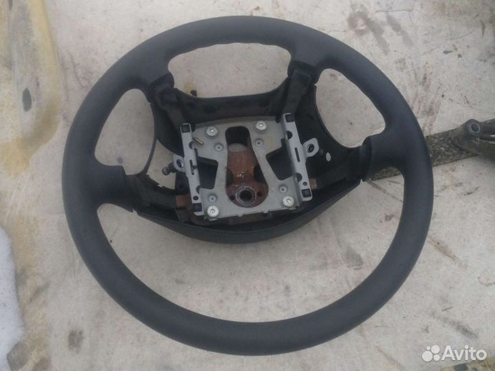 Руль для мицубиси каризма
