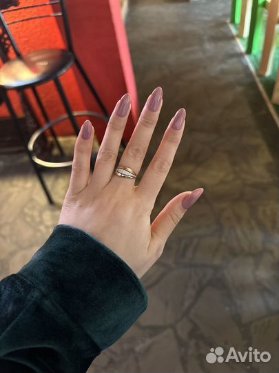 Работа мастером маникюра в салоне красоты