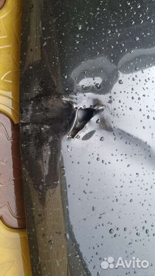 Капот LADA vesta