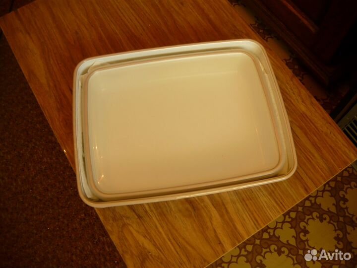 Лоток коллекционеру