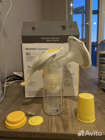 Молокоотсос medela ручной