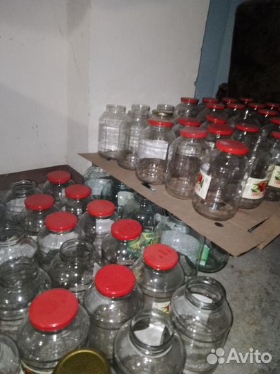 Банка стеклянная