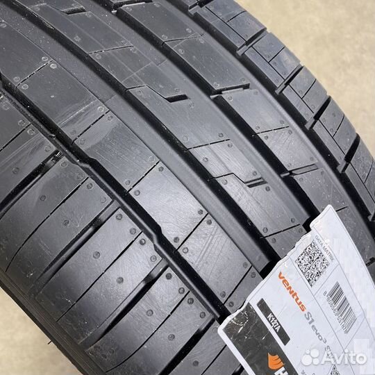 Hankook Ventus S1 Evo3 SUV K127A 285/45 R20