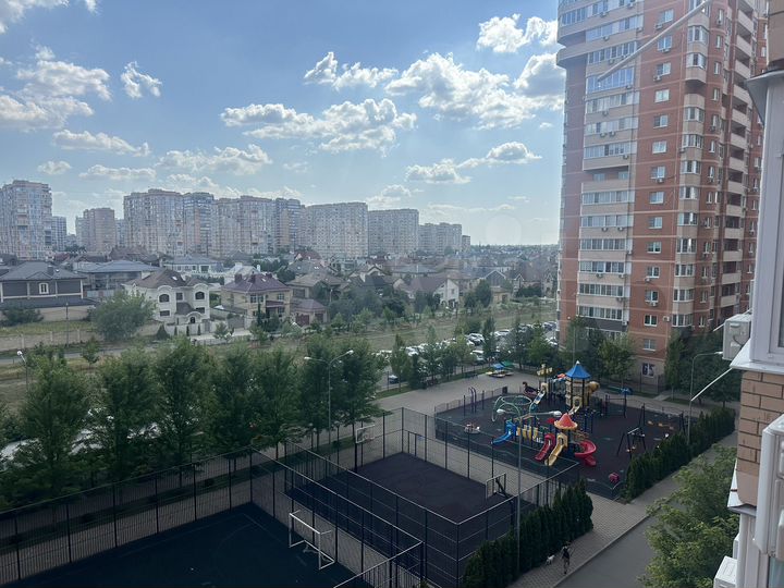 3-к. квартира, 81,3 м², 6/17 эт.