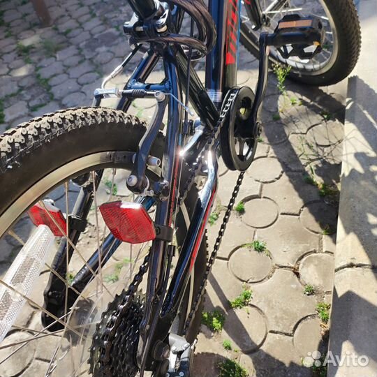 Велосипед подростковый горный Mongoose rockadile