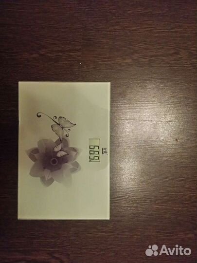 Весы напольные электронные бу. Отправлю доставкой