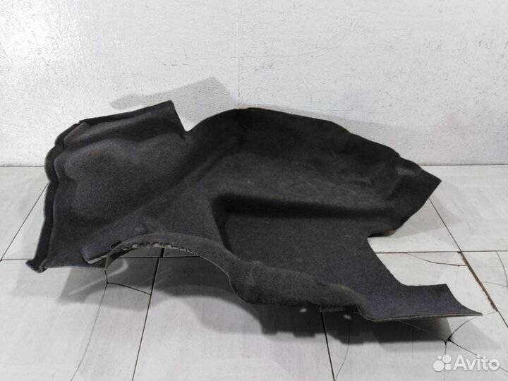 Обшивка багажника