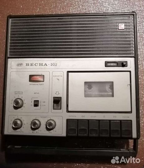 Радиоприемник melodija 102, кассетный магнитофоны