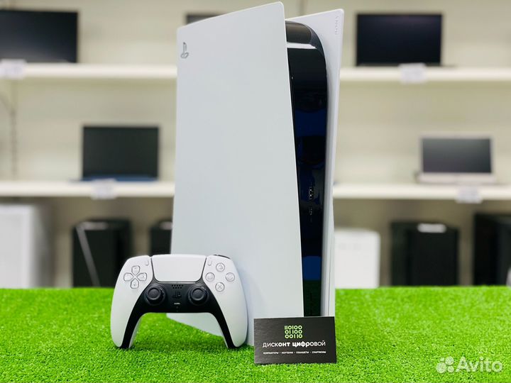 Новая Sony Playstation 5 с приводом