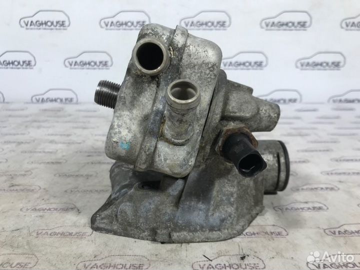 Кронштейн масленного фильтра Volkswagen Golf 4 1.6