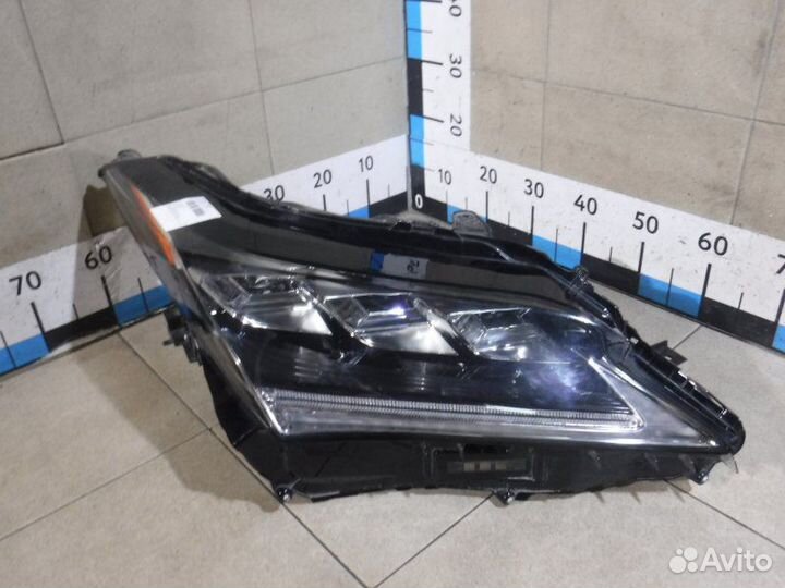 Фара правая Lexus Rx 4