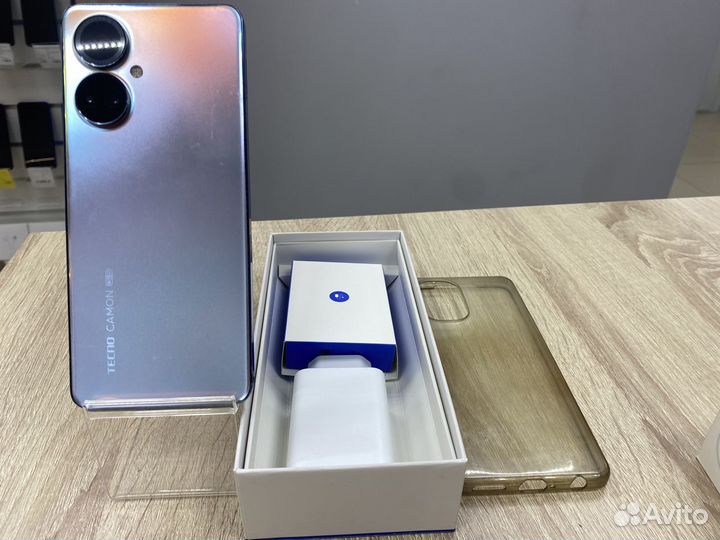 TECNO Camon 19 Pro, 8/128 ГБ