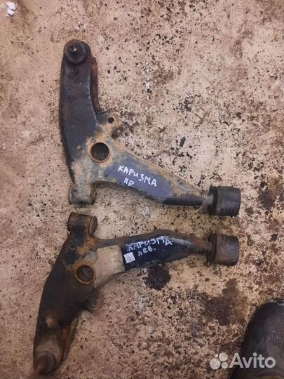 Передние рычаги mitsubishi carisma