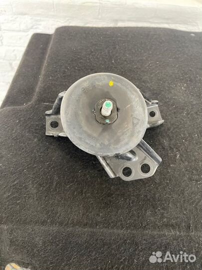 Подушка двигателя правая Kia Sportage 2019