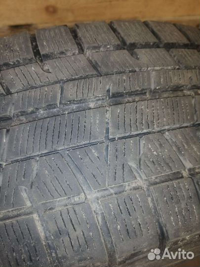 Yokohama Ice Guard IG50 205 R16