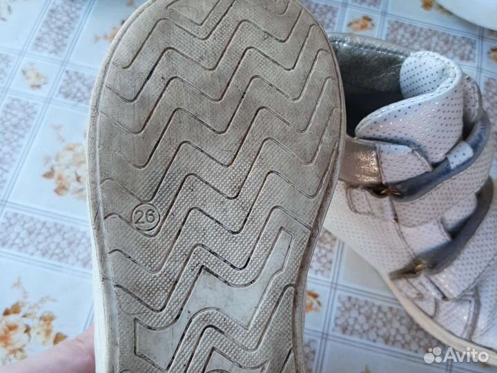 Ботинки для девочки28р