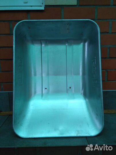 Корыто для садовой тележки,новое