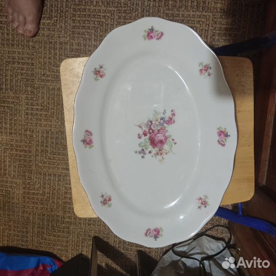 Поднос Польша фарфоровая ширина 35 см,ширина 24,5