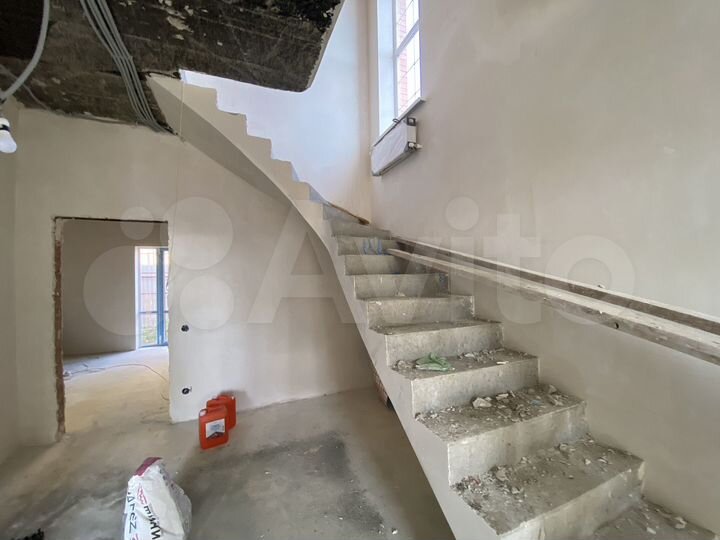 Дом 118 м² на участке 2,2 сот.