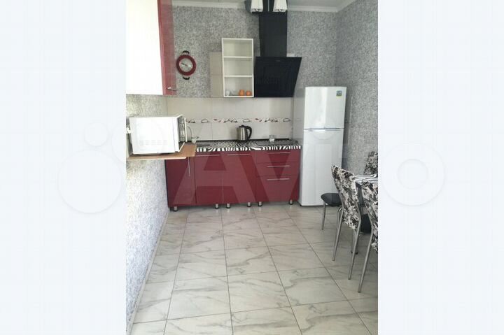 1-к. квартира, 42 м², 4/4 эт.