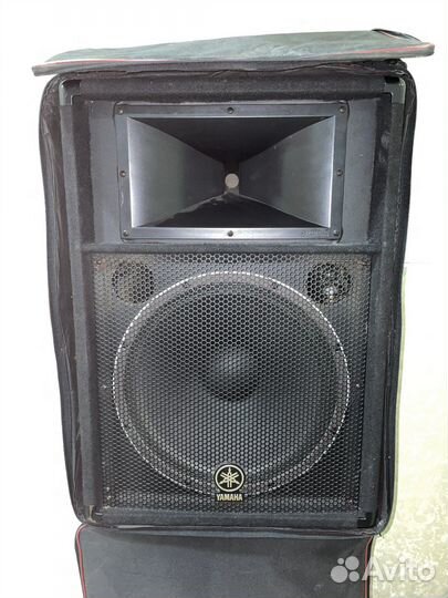 Акустические колонки yamaha s115v