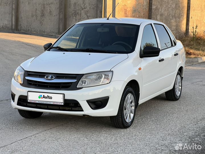 LADA Granta 1.6 МТ, 2015, 100 000 км