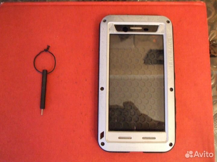 Чехол противоударный для Sony F8131