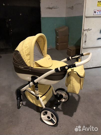 Продам детскую коляску 2/1.(Два в одном)