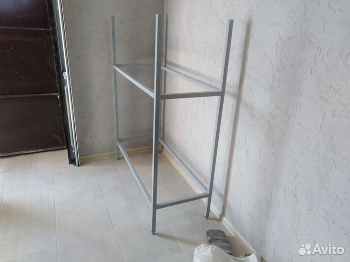 Стойка для колес