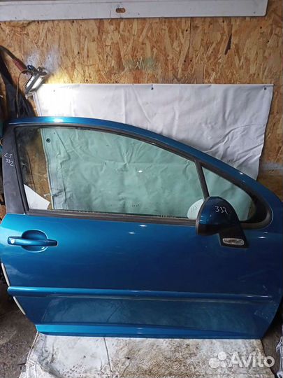Дверь передняя правая Peugeot 207