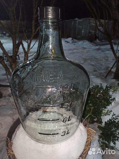 Бутыли стеклянные
