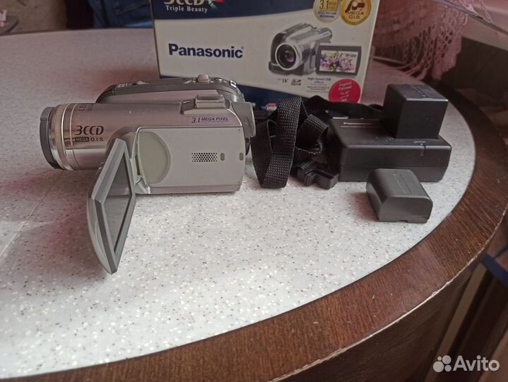 Видеокамера panasonic