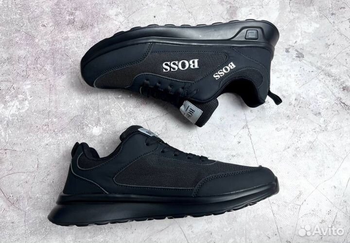 Кроссовки Boss удобные