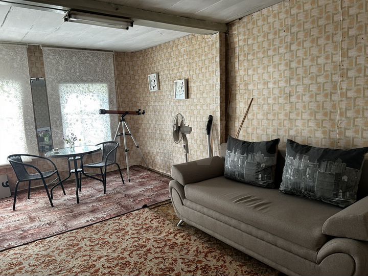 Дом 22,1 м² на участке 20 сот.