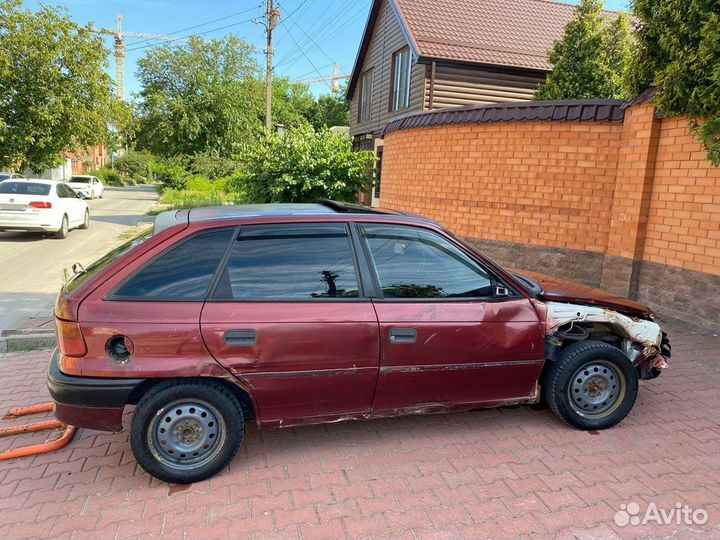 Opel Astra 2.0 AT, 1993, 329 687 км