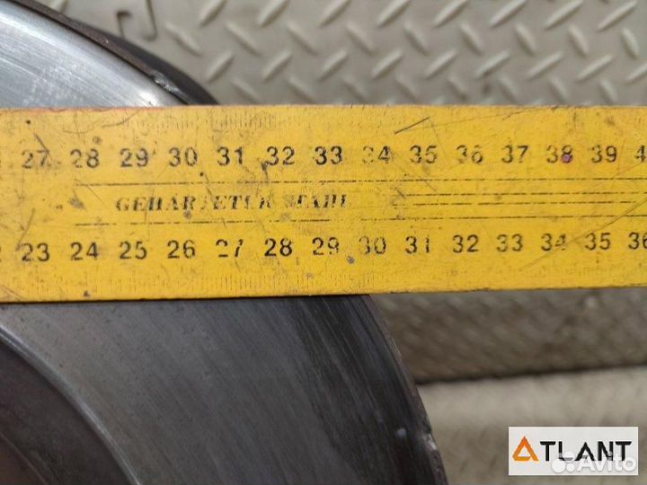 Ступица передняя левая mercedes-benz E-class