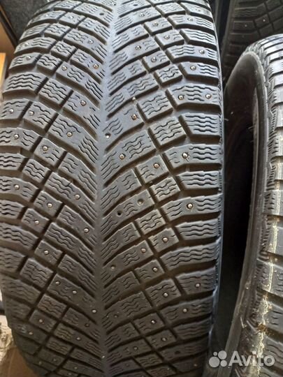 Michelin X-Ice North 4 SUV 285/60 R18 116T