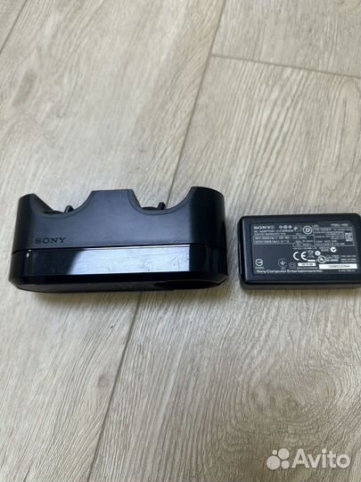 Зарядная станция Dualshock 4 Charging Station