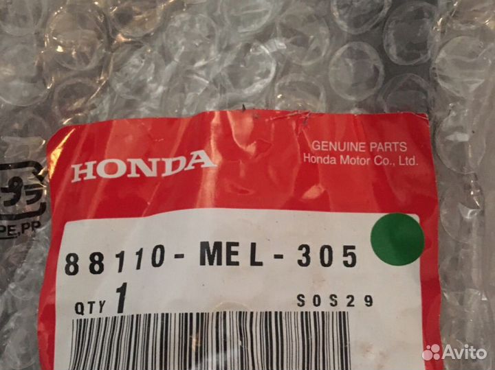 Оригинальное правое зеркало Honda 88110MEL305