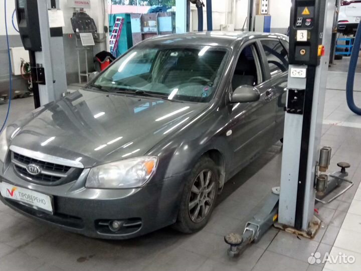 Kia Cerato, 2006