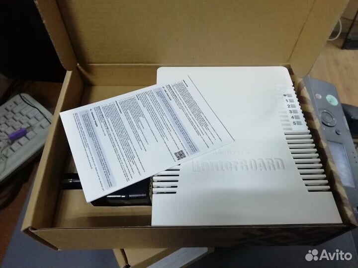 WiFi роутер Mikrotik hAP RB951Ui-2HnD