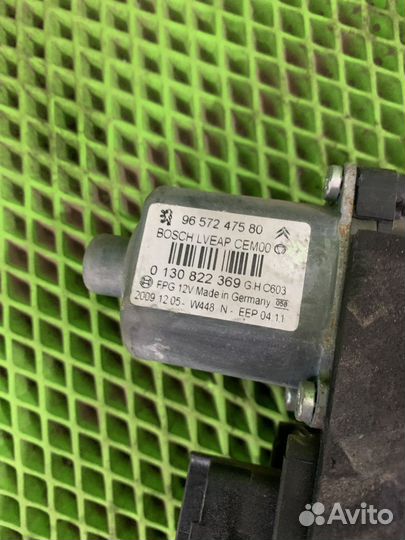 Стеклоподъемник электр передний правый Peugeot 308