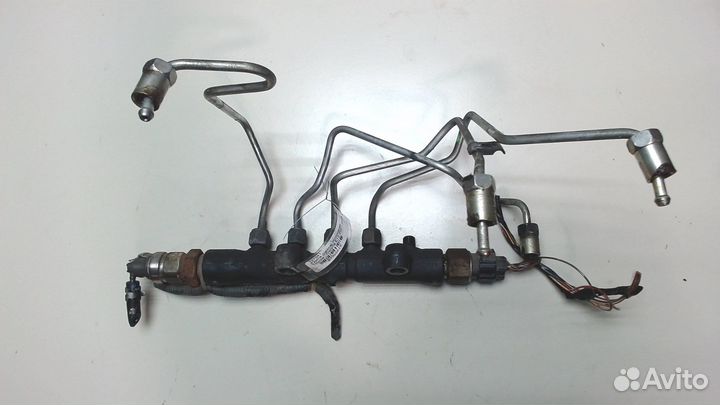 Рампа (рейка) топливная Toyota Corolla E12, 2006