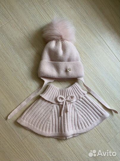 Комплект шапка и манишка