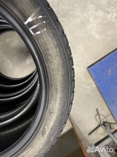 Nokian Tyres Hakkapeliitta R3 255/45 R19