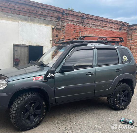 Багажник на крышу Chevrolet Niva
