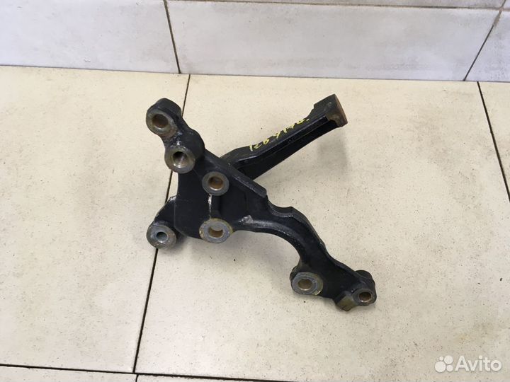 Кронштейн гидроусилителя Hi Lux 2015